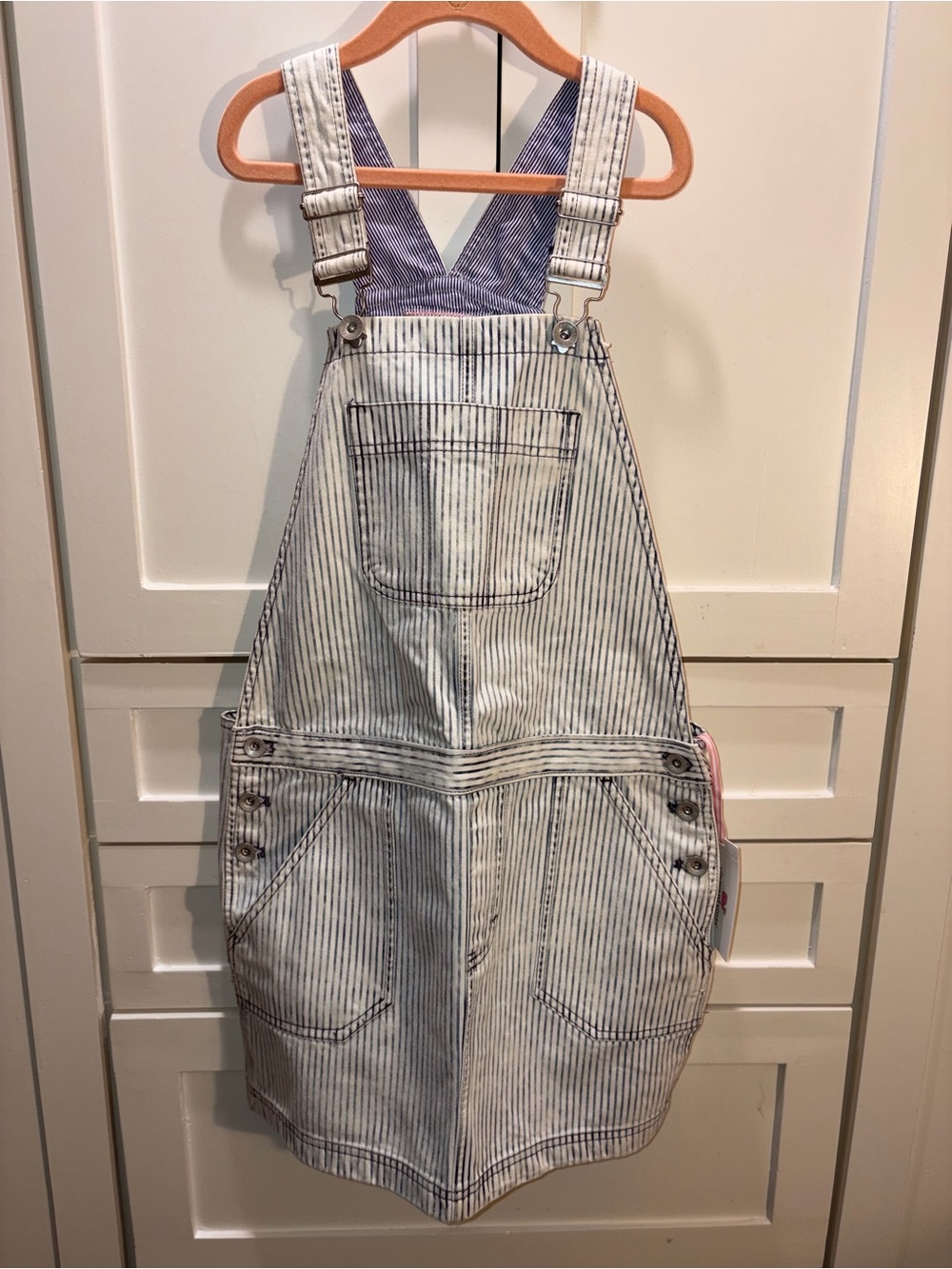 Vineyard Vines Big Girl railroad Striped Denim Coverall Skirt in White & Blue 14